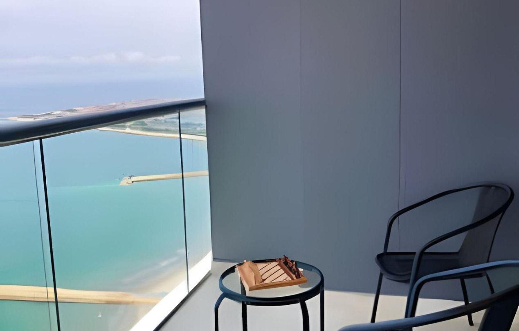 Breathtaking Ocean View, Location