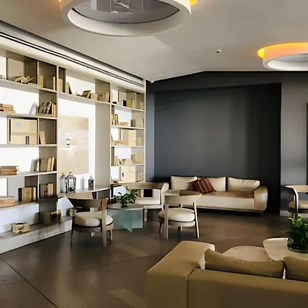 Apartamento Breathtaking Ocean View, Location *