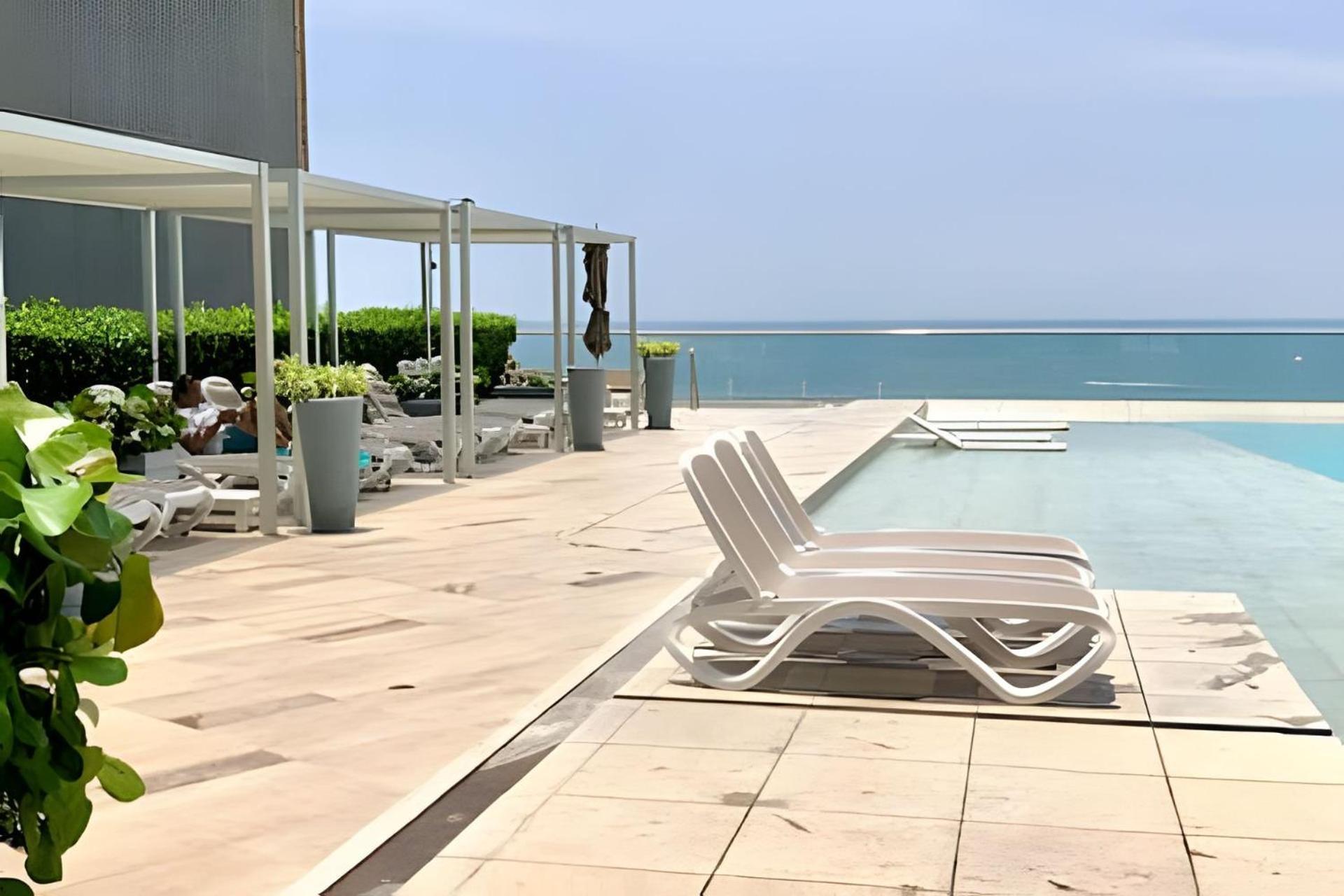 Breathtaking Ocean View, Location *
